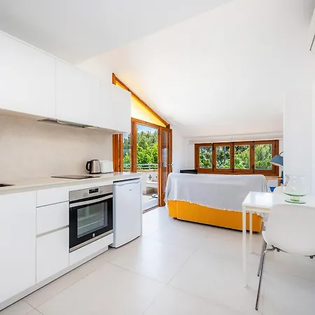 Faro Attic B Apartment *