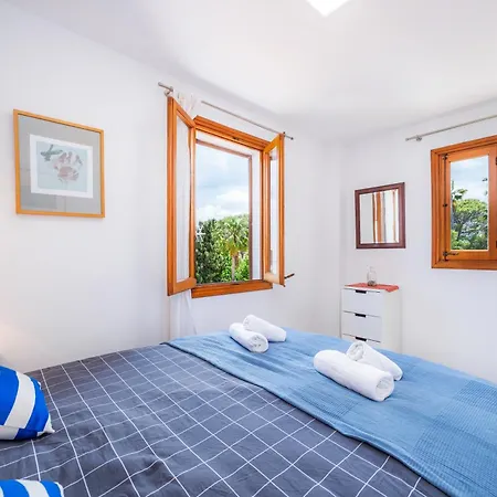 Faro Attic B Pollença