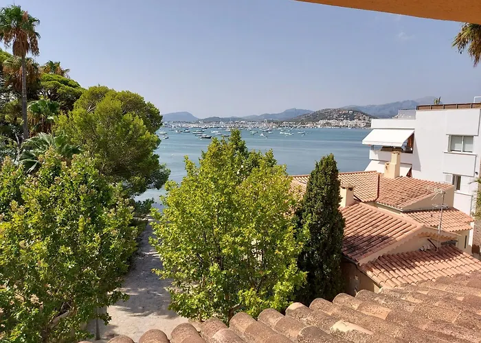 Апартаменти Faro Attic B *