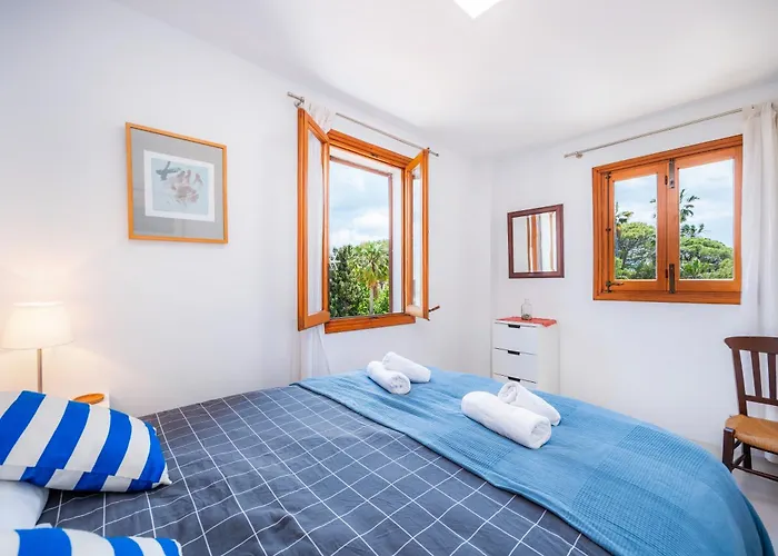 Faro Attic B Апартаменти Польєнса